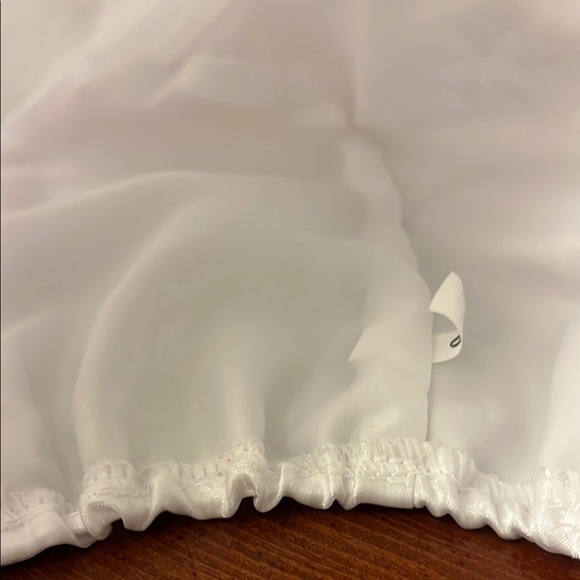 3/$20 Baby Sateen & Lace Bonnet White - Picture 5 of 6